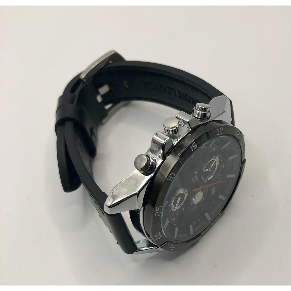 TWO New Watch Free of Defects and scratches - Picture 4 of 9